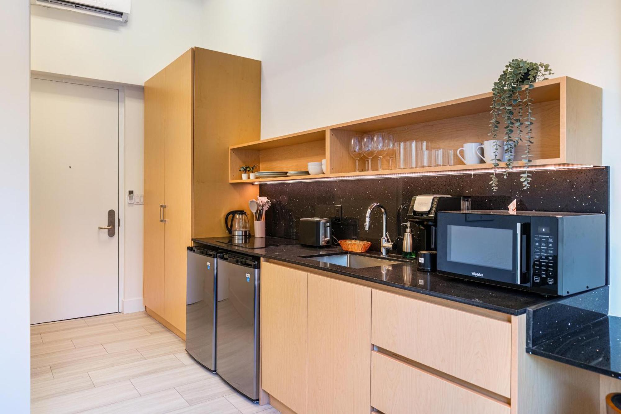 Olive Apartments Miami Room photo