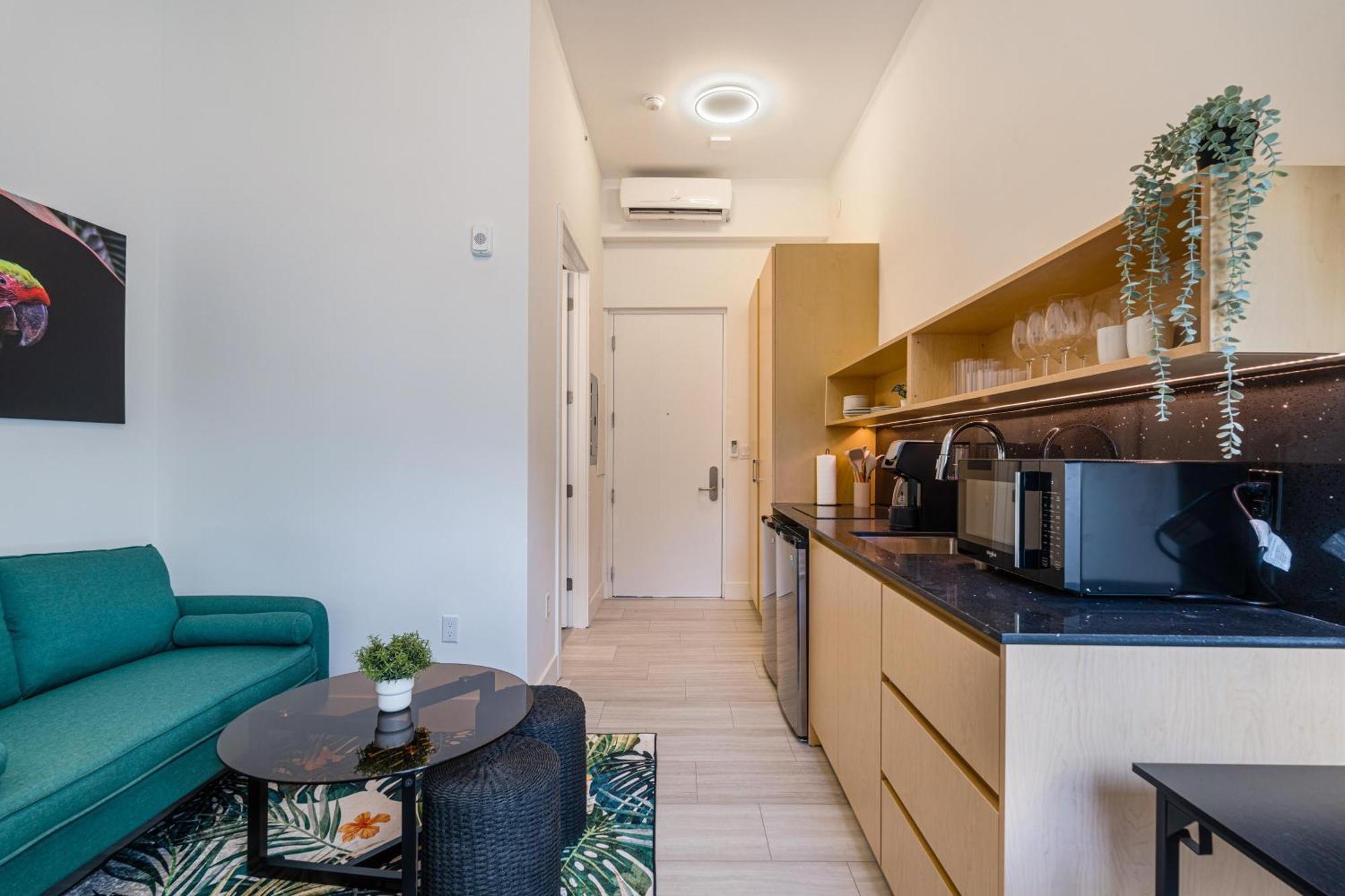 Olive Apartments Miami Room photo