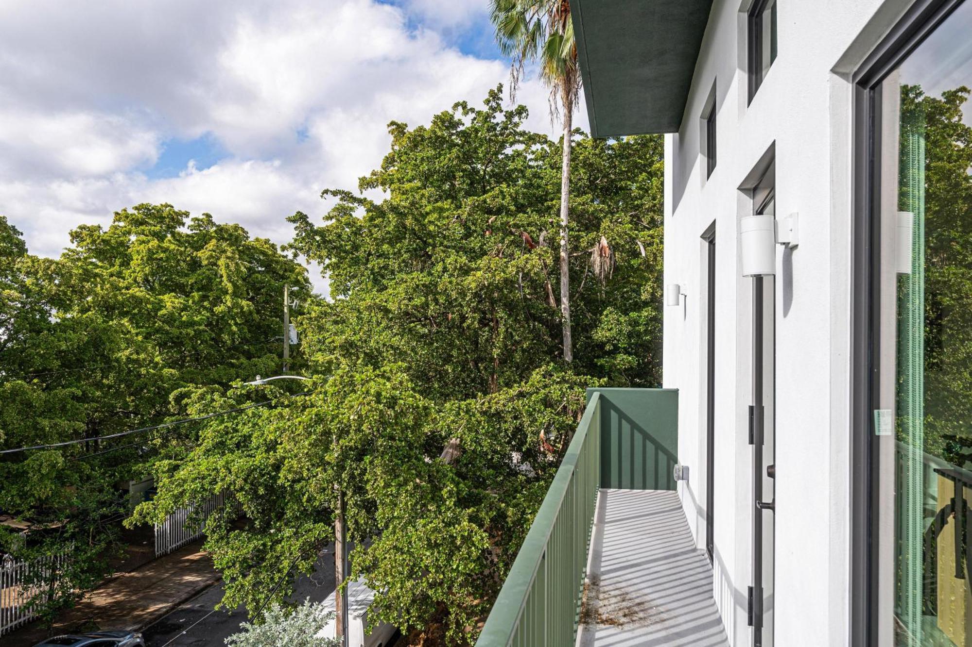 Olive Apartments Miami Room photo